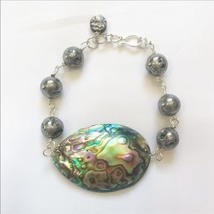 Iridescent Abalone Shell Bead Bracelet - Multicolor